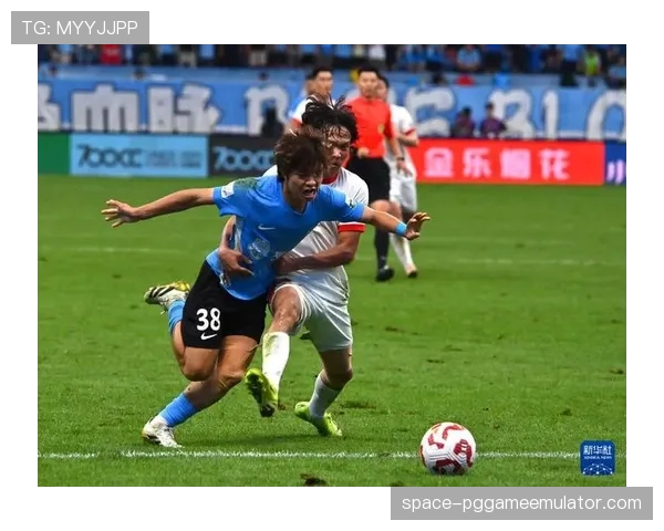 青岛海牛3-1击败大连英博，取得联赛四连胜且每场进球3+